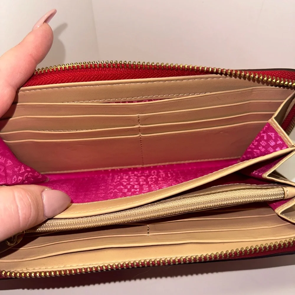Kate Spade EUC Red Grained Leather Neda Wellesley Zip Around Wallet